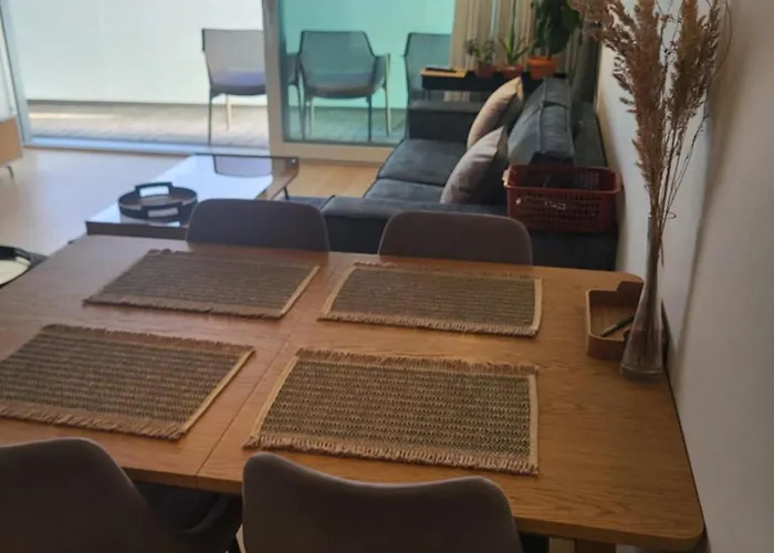 Valgre 7th Floor * Parnawa